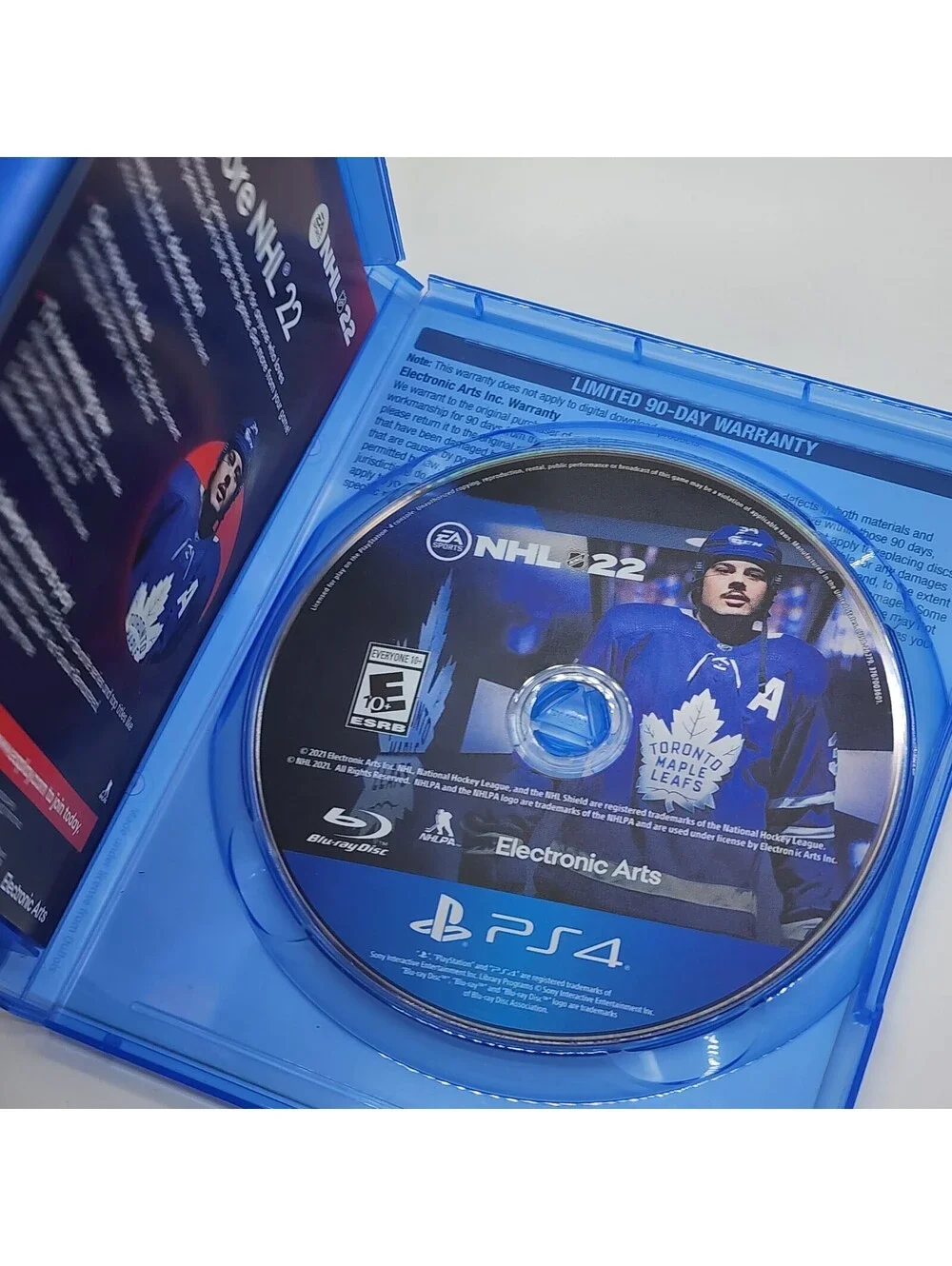 NHL 22 PS4 PlayStation 4 Hockey Game Auston Matthews Toronto Maple Leafs EA
